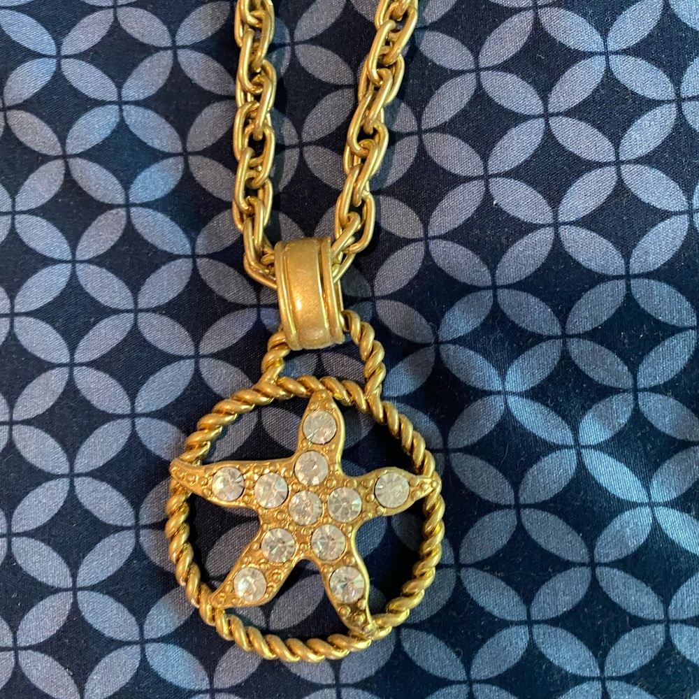 Cabi Starfish Madallion